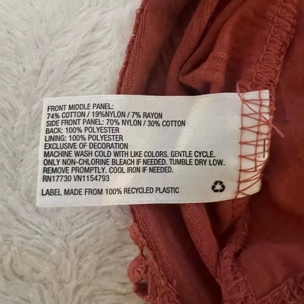 Knox Rose Rust Lace Tank Top - Picture 3 of 5